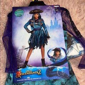 Descendants 2 Halloween costume
